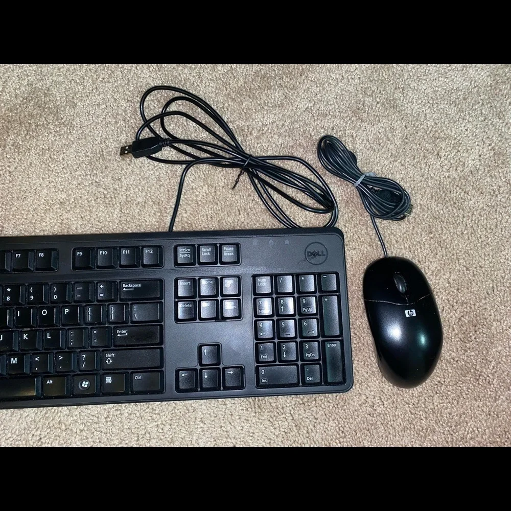 Dell Keyboard KB212-B with HP mouse